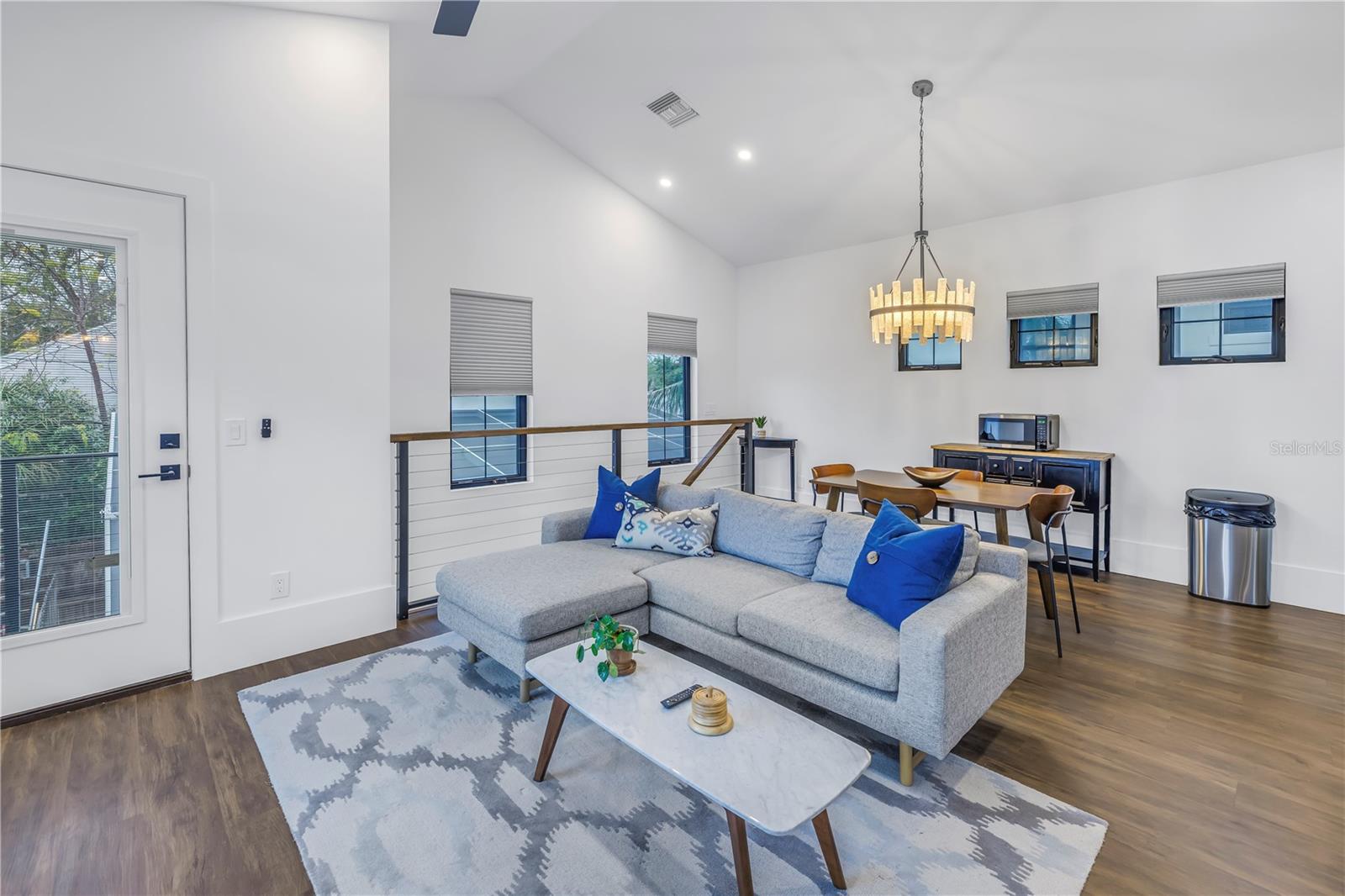 Image 72 of 85 For 770 21st Avenue N