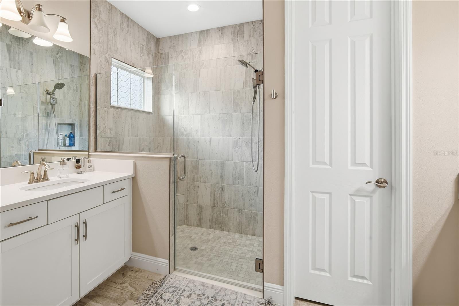 Image 17 of 28 For 5450 Del Coronado Drive