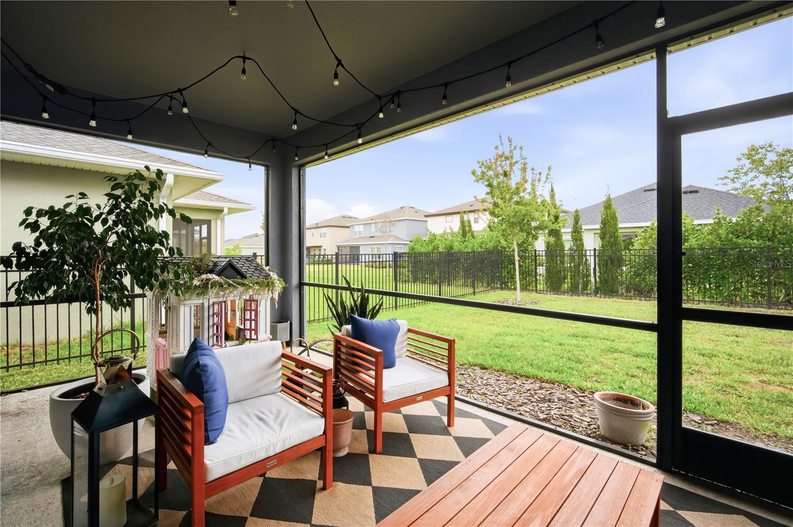 Image 21 of 28 For 5450 Del Coronado Drive