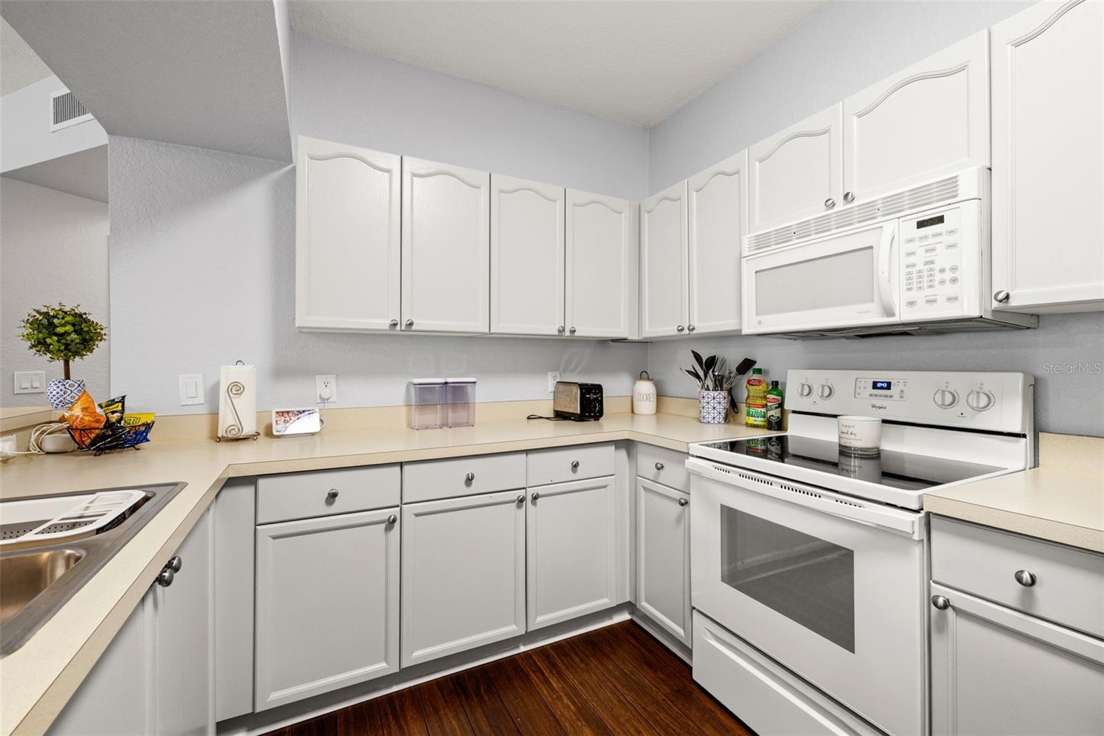 Image 7 of 55 For 5125 Palm Springs Boulevard 13104