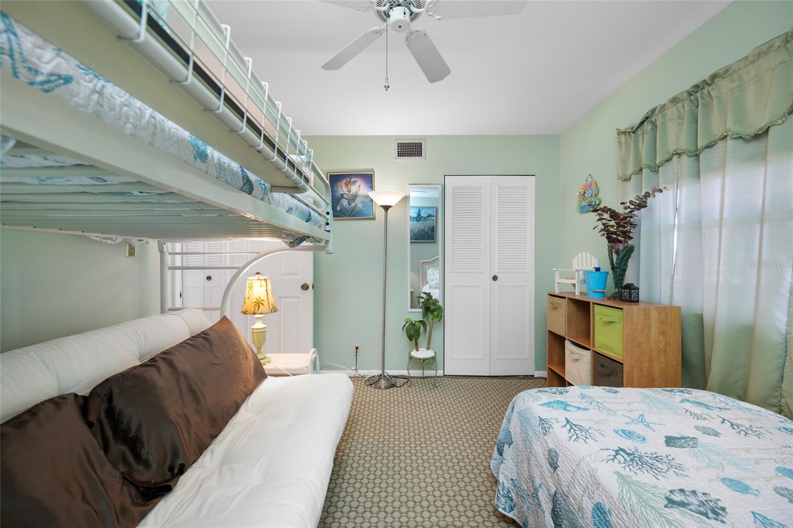 Image 21 of 52 For 285 107th Avenue 306