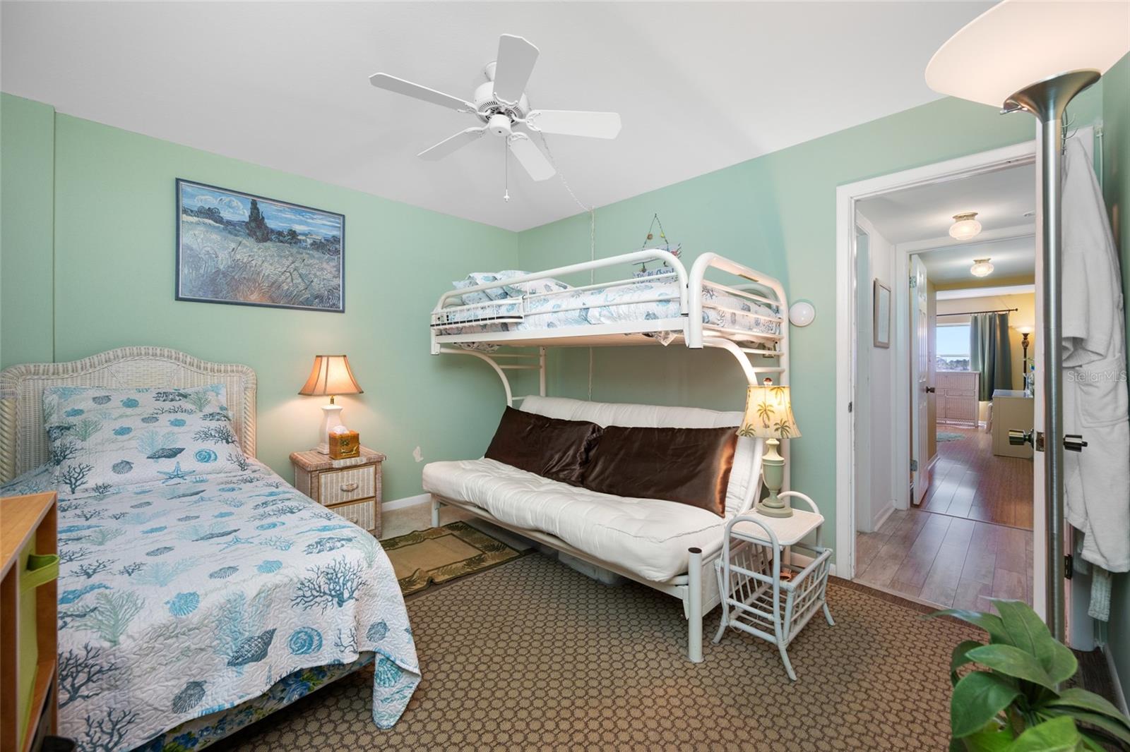 Image 23 of 52 For 285 107th Avenue 306