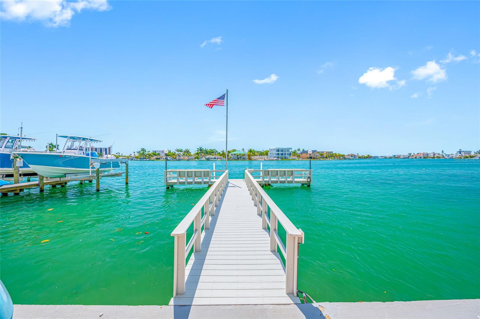 Image 38 of 52 For 285 107th Avenue 306