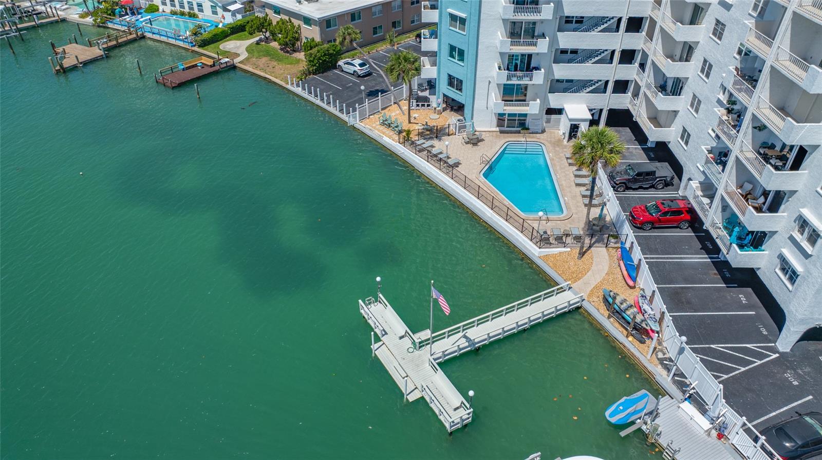 Image 41 of 52 For 285 107th Avenue 306