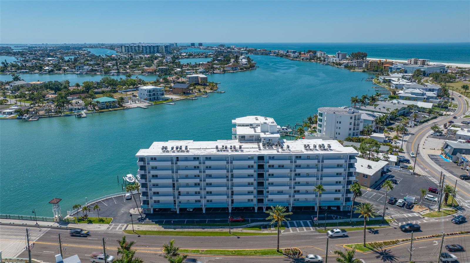 Image 51 of 52 For 285 107th Avenue 306