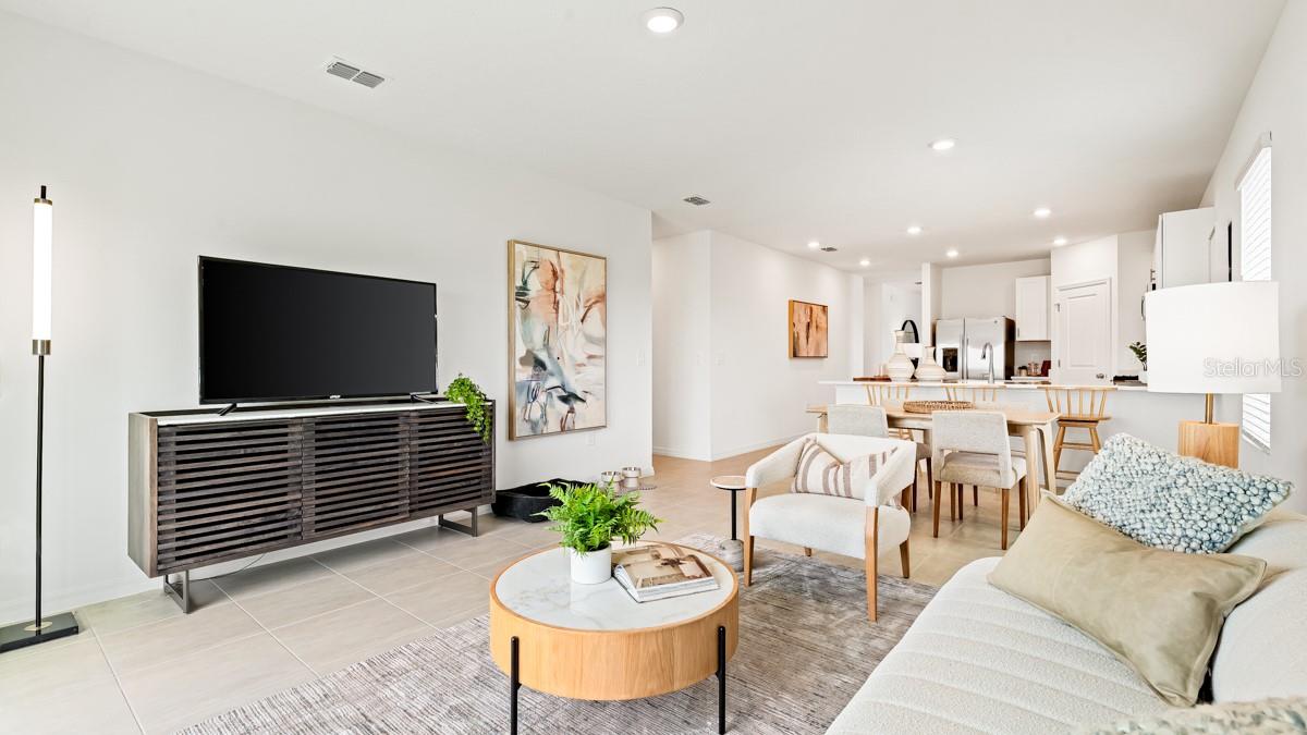 Listing photo id 21 for 13689 Tropical Breeze Way