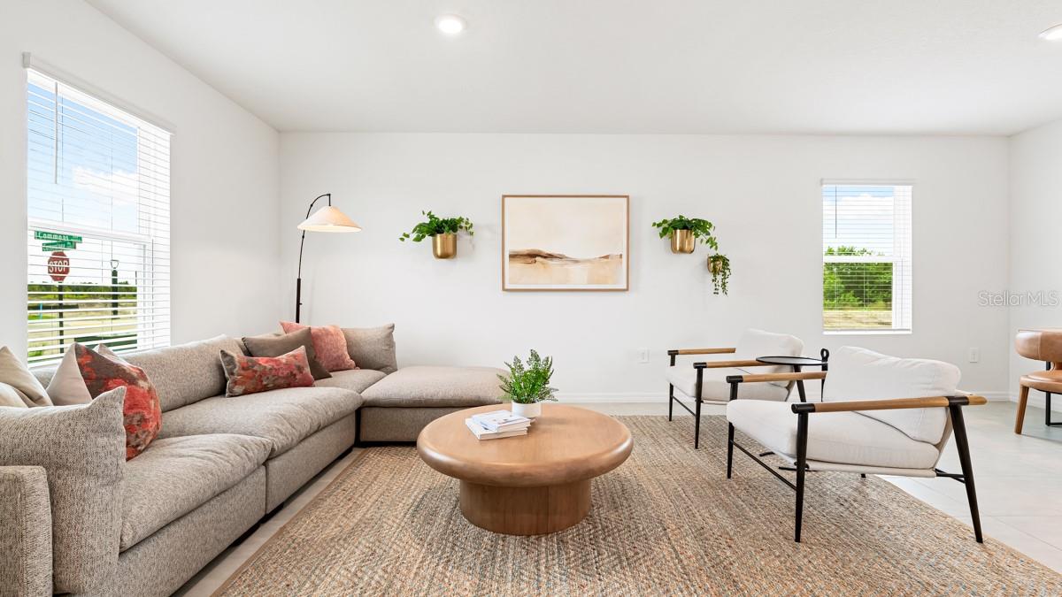 Listing photo id 3 for 13689 Tropical Breeze Way