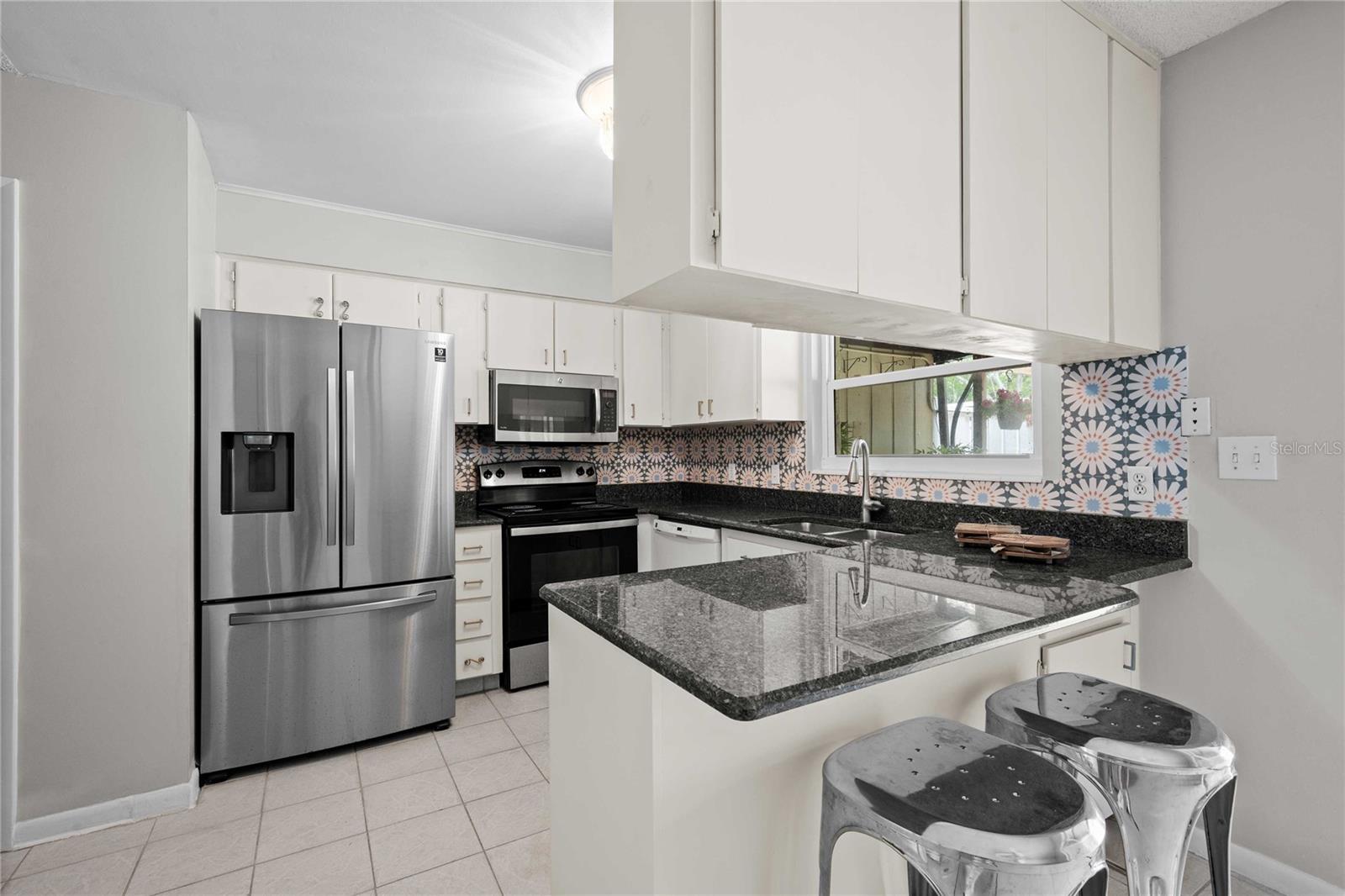 Image 13 of 39 For 7635 Deleon Court