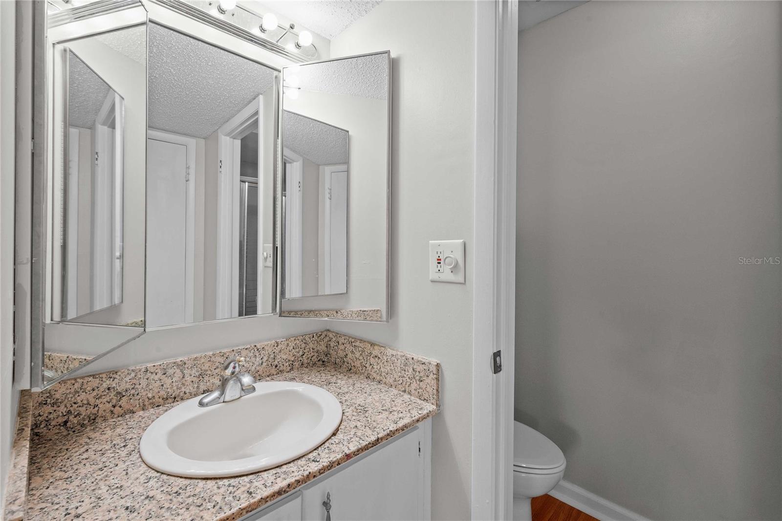 Image 28 of 39 For 7635 Deleon Court