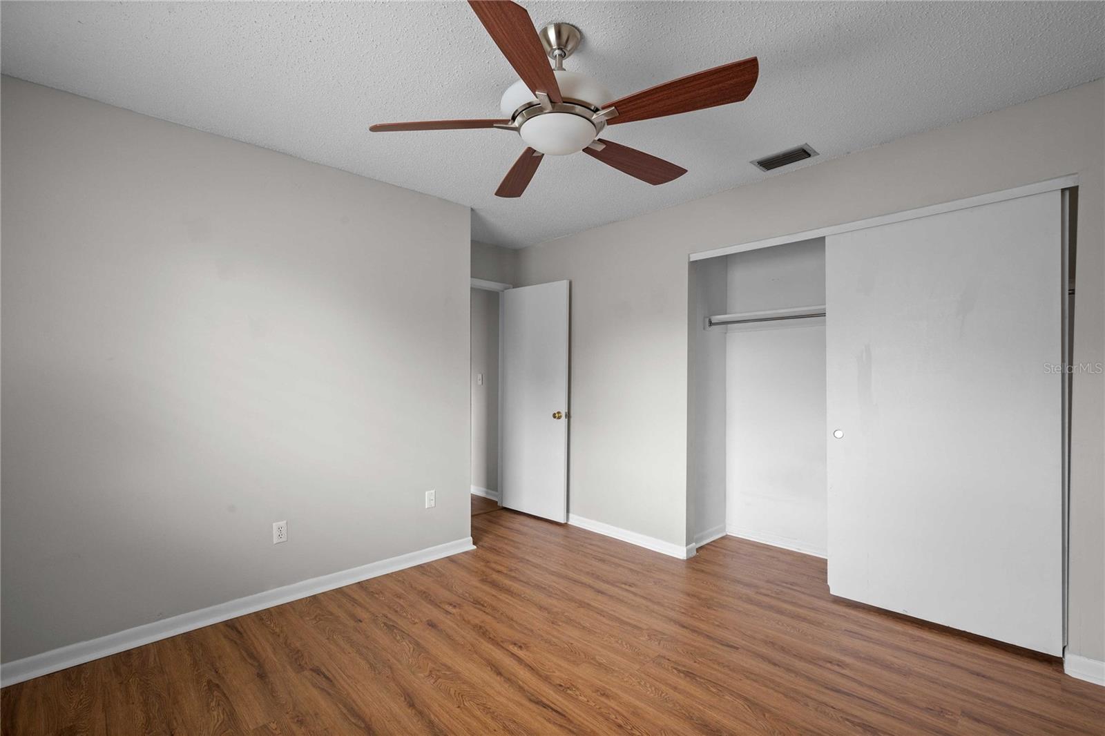 Image 30 of 39 For 7635 Deleon Court