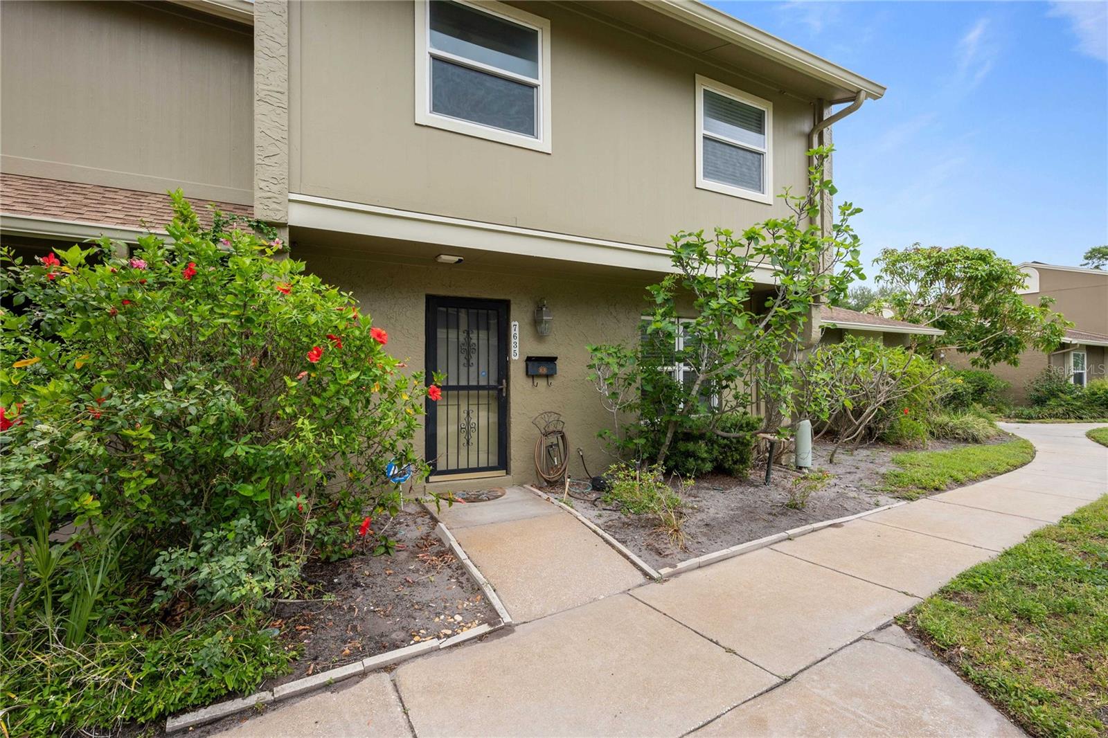 Image 6 of 39 For 7635 Deleon Court