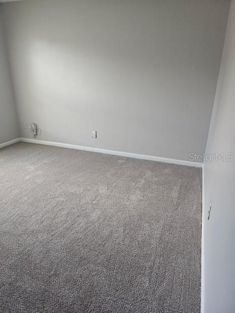 Listing photo id 4 for 9304 Elmer Street