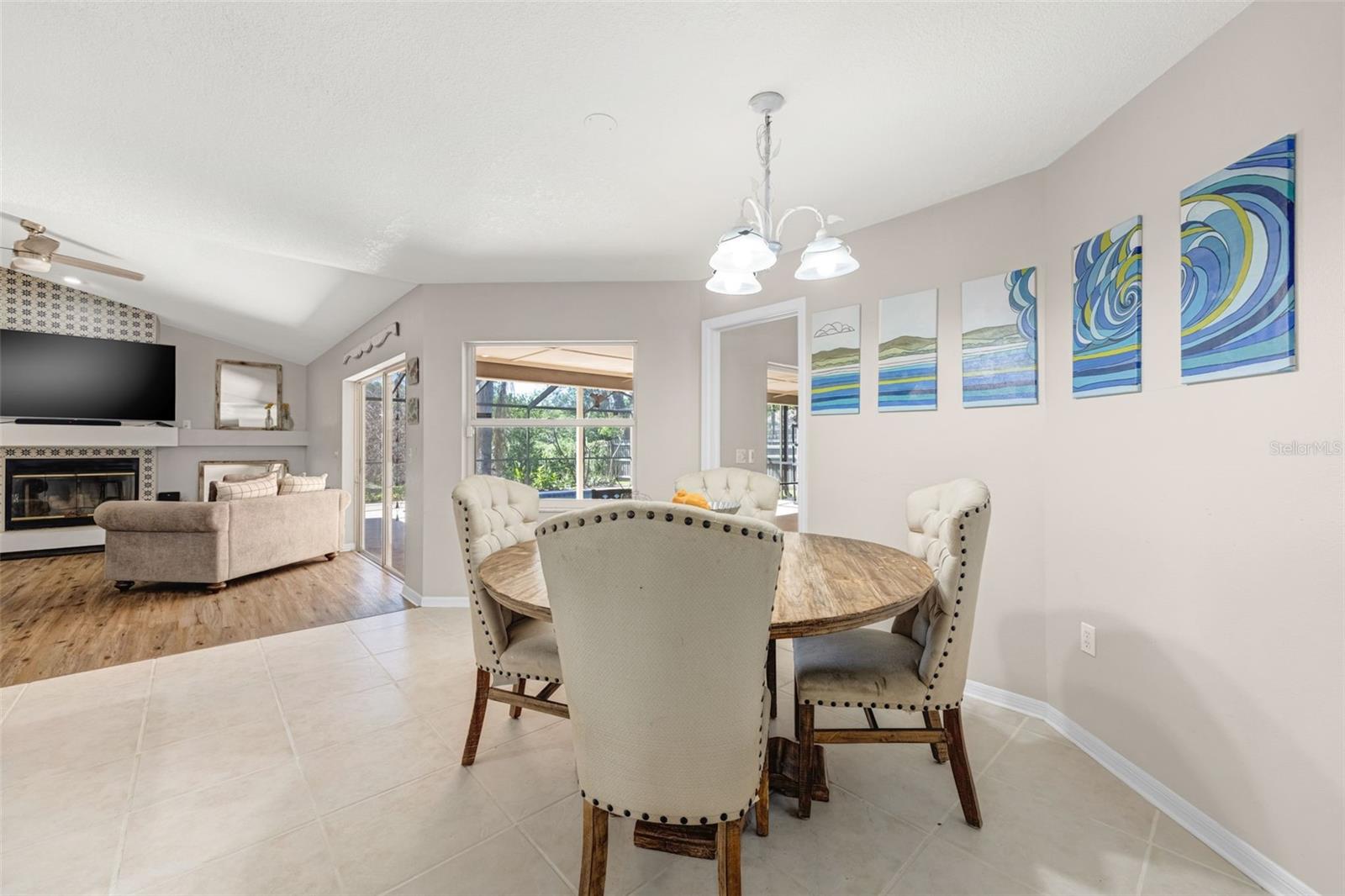 Image 14 of 50 For 3006 Sprawling Oaks Place