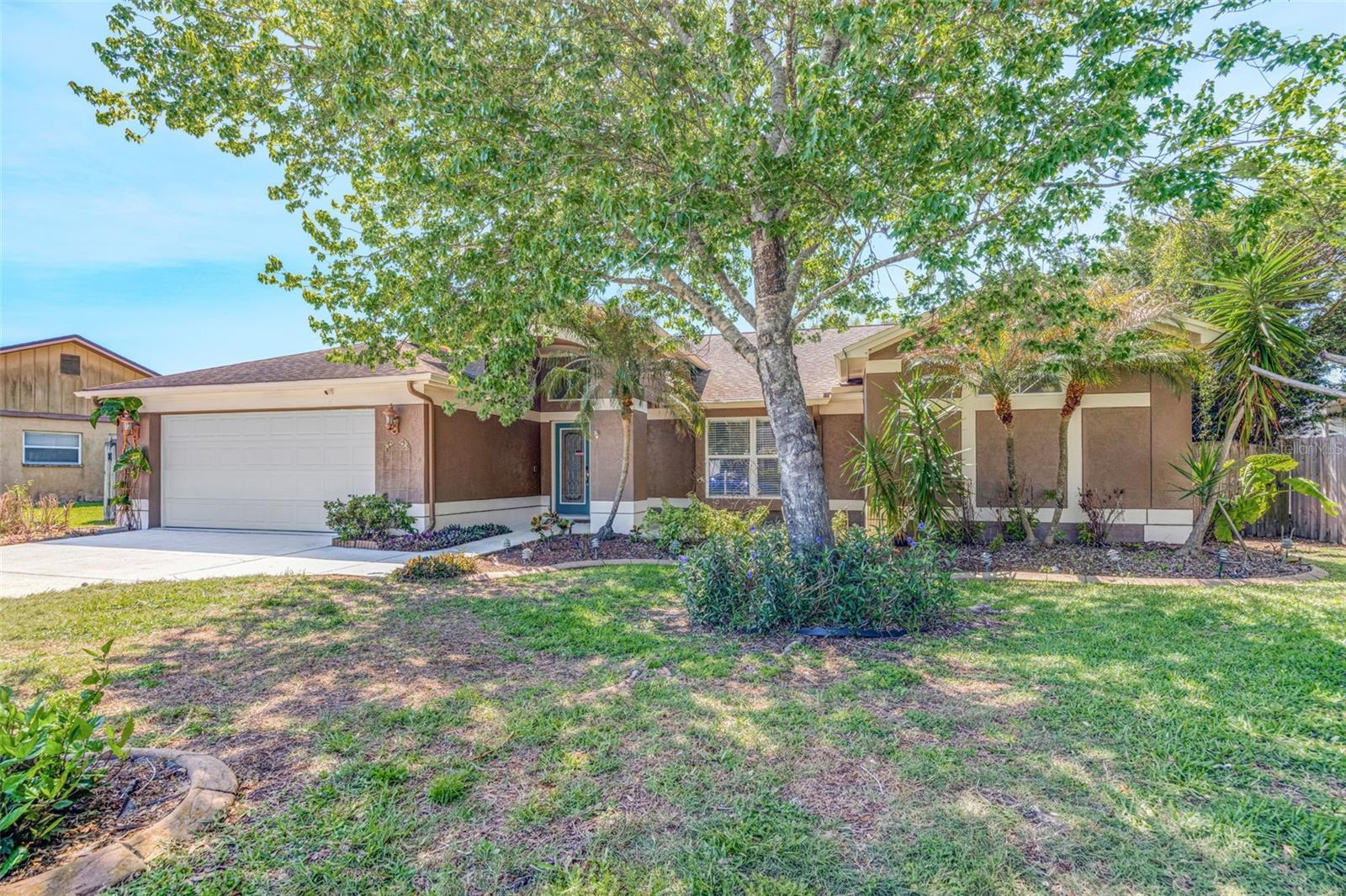 Image 2 of 50 For 3006 Sprawling Oaks Place