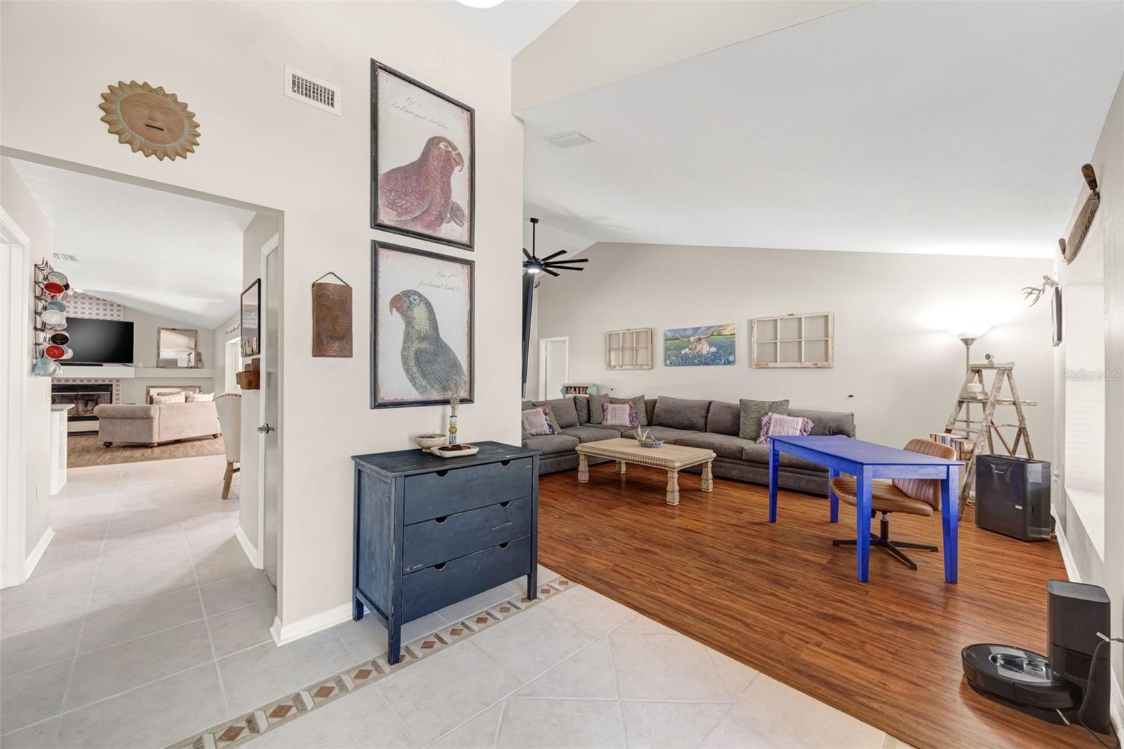 Image 4 of 50 For 3006 Sprawling Oaks Place