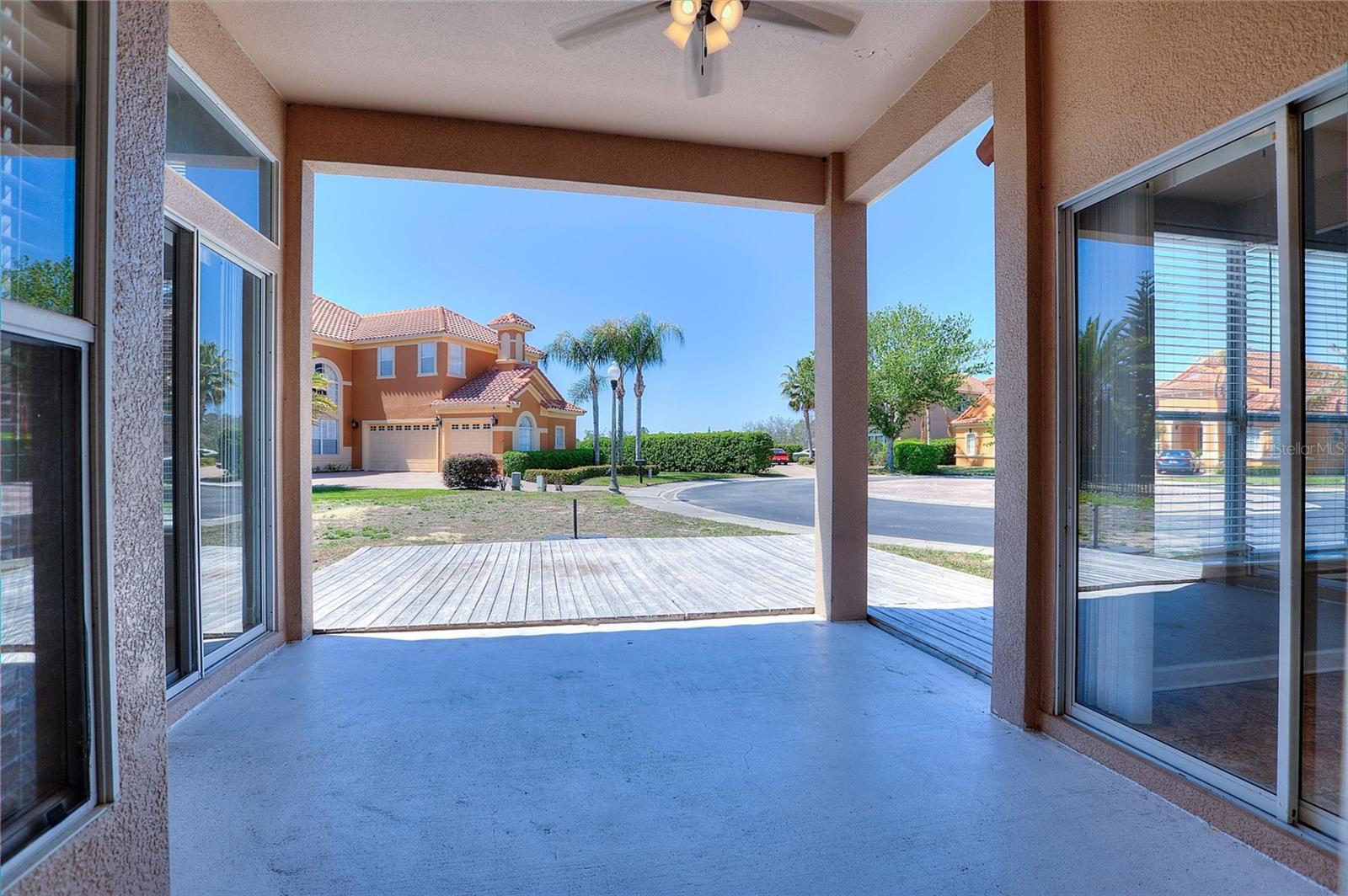 Image 26 of 92 For 419 Chelsea Avenue