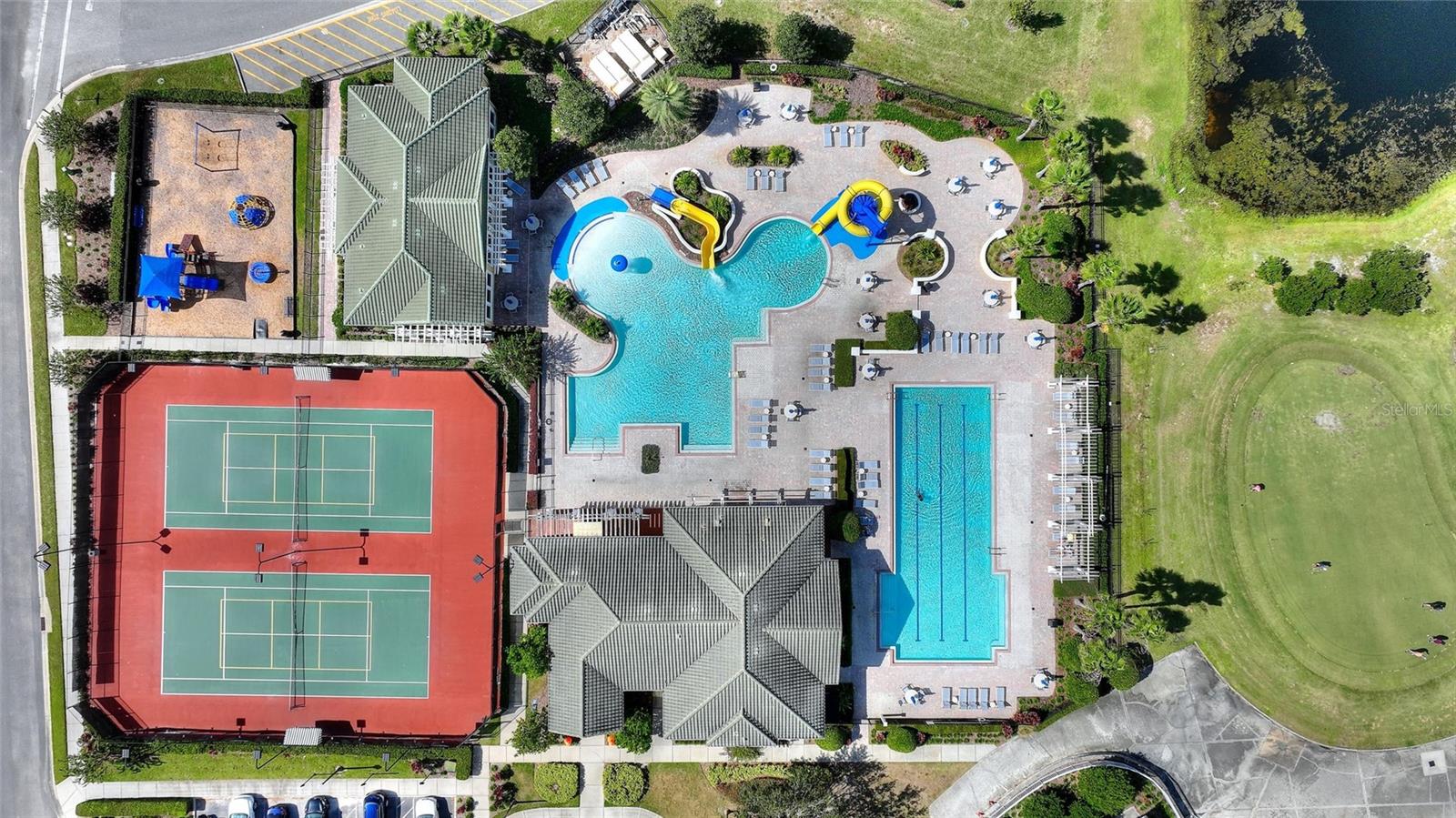 Image 40 of 92 For 419 Chelsea Avenue