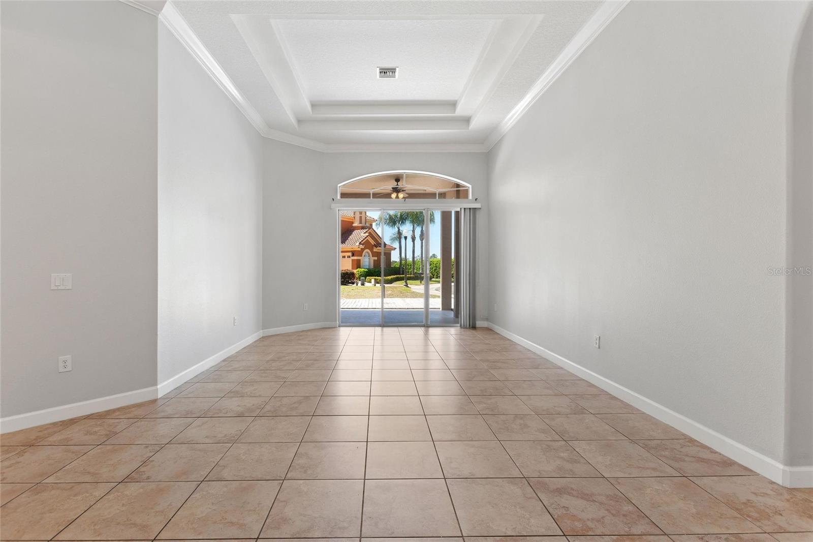 Image 43 of 92 For 419 Chelsea Avenue