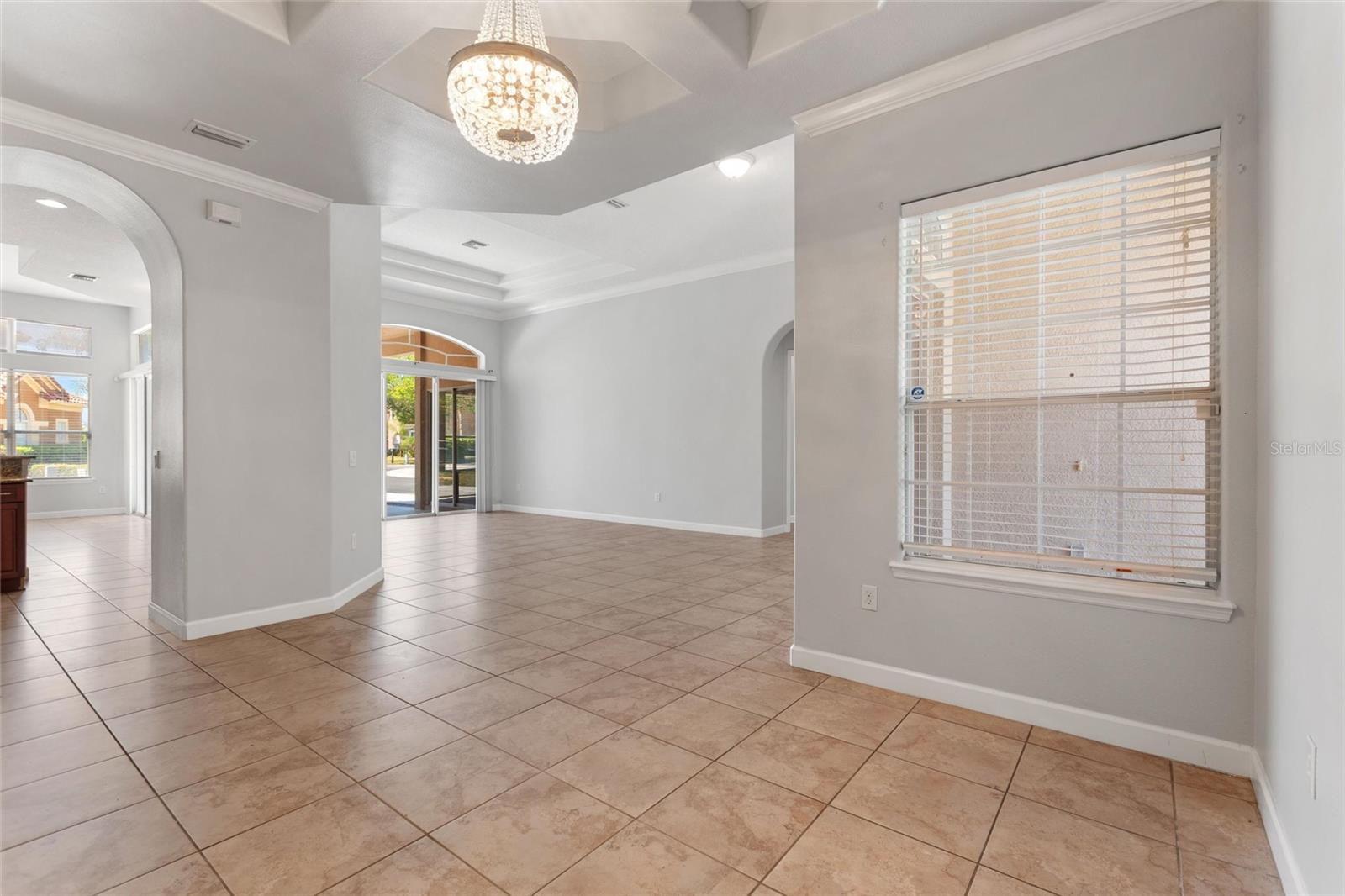 Image 49 of 92 For 419 Chelsea Avenue