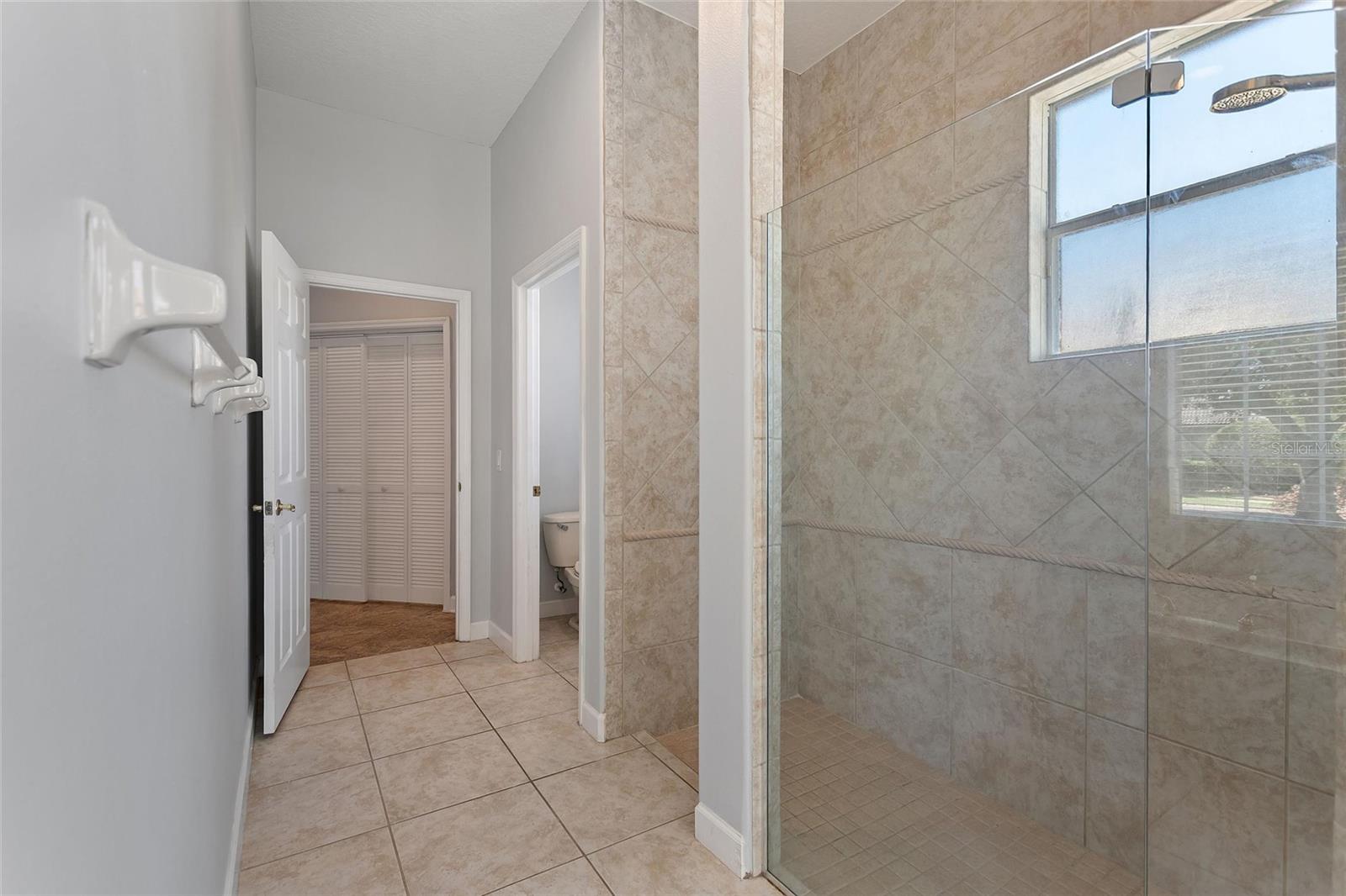 Image 55 of 92 For 419 Chelsea Avenue