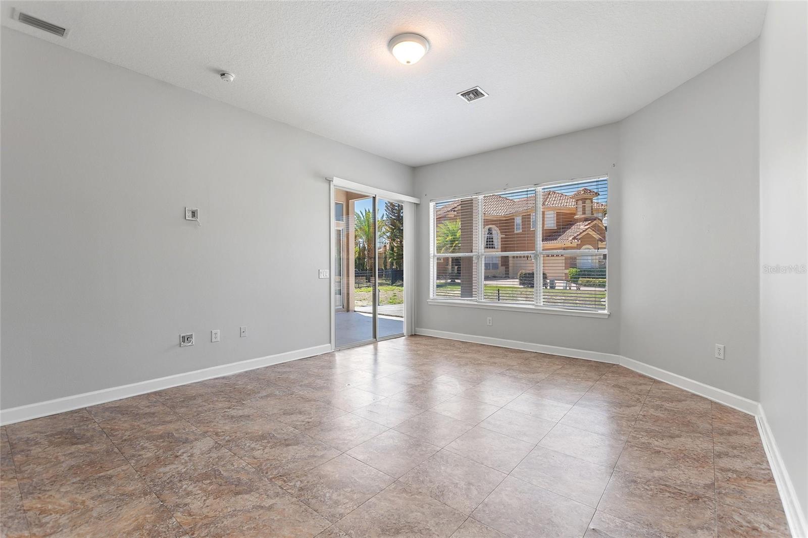 Image 62 of 92 For 419 Chelsea Avenue