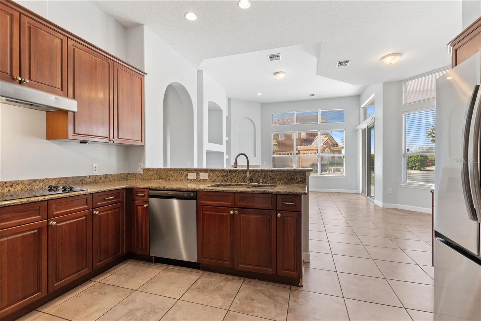 Image 64 of 92 For 419 Chelsea Avenue