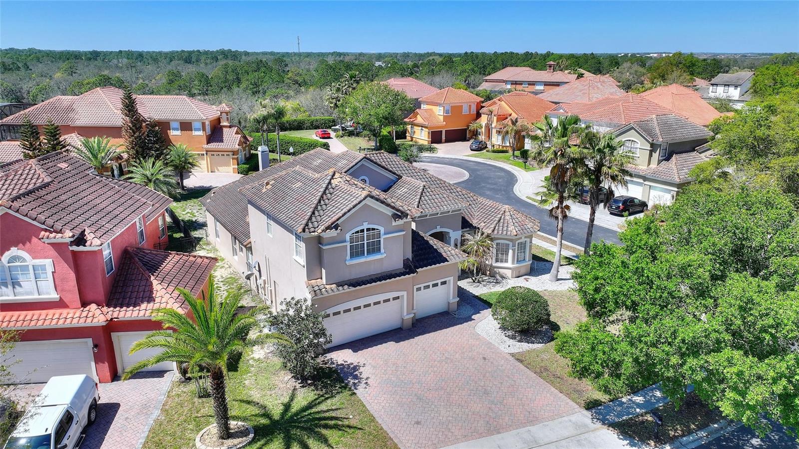 Image 8 of 92 For 419 Chelsea Avenue