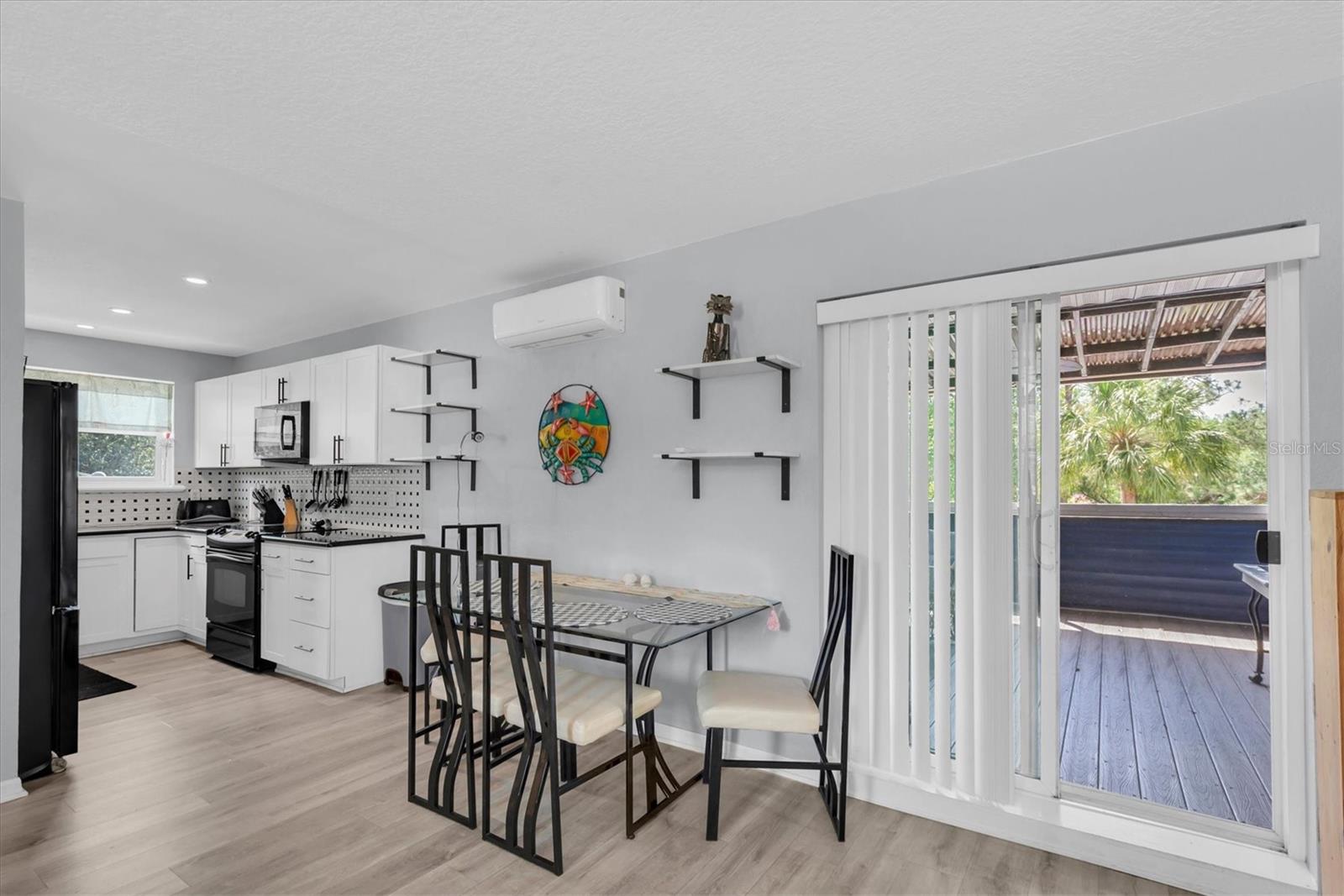 Image 31 of 96 For 819 10th Street Sw