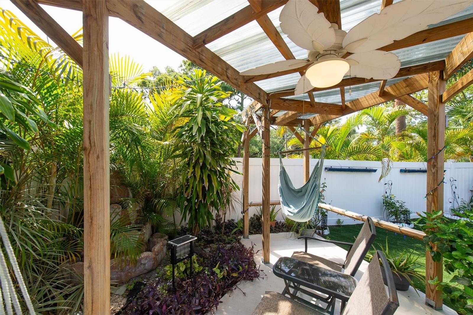 Image 62 of 96 For 819 10th Street Sw