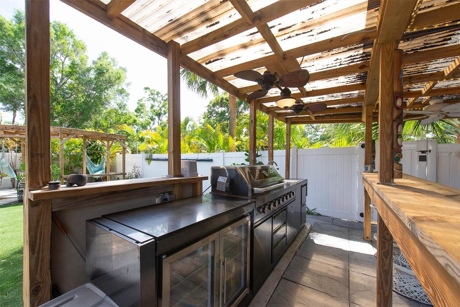 Image 67 of 96 For 819 10th Street Sw