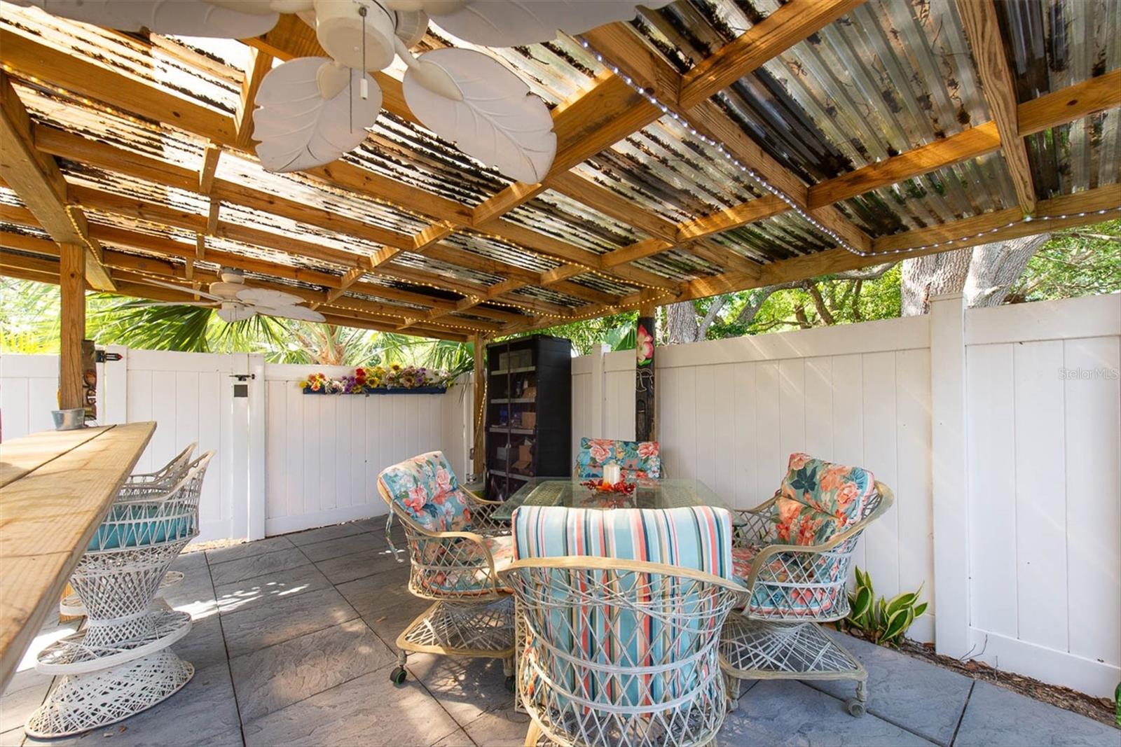 Image 68 of 96 For 819 10th Street Sw