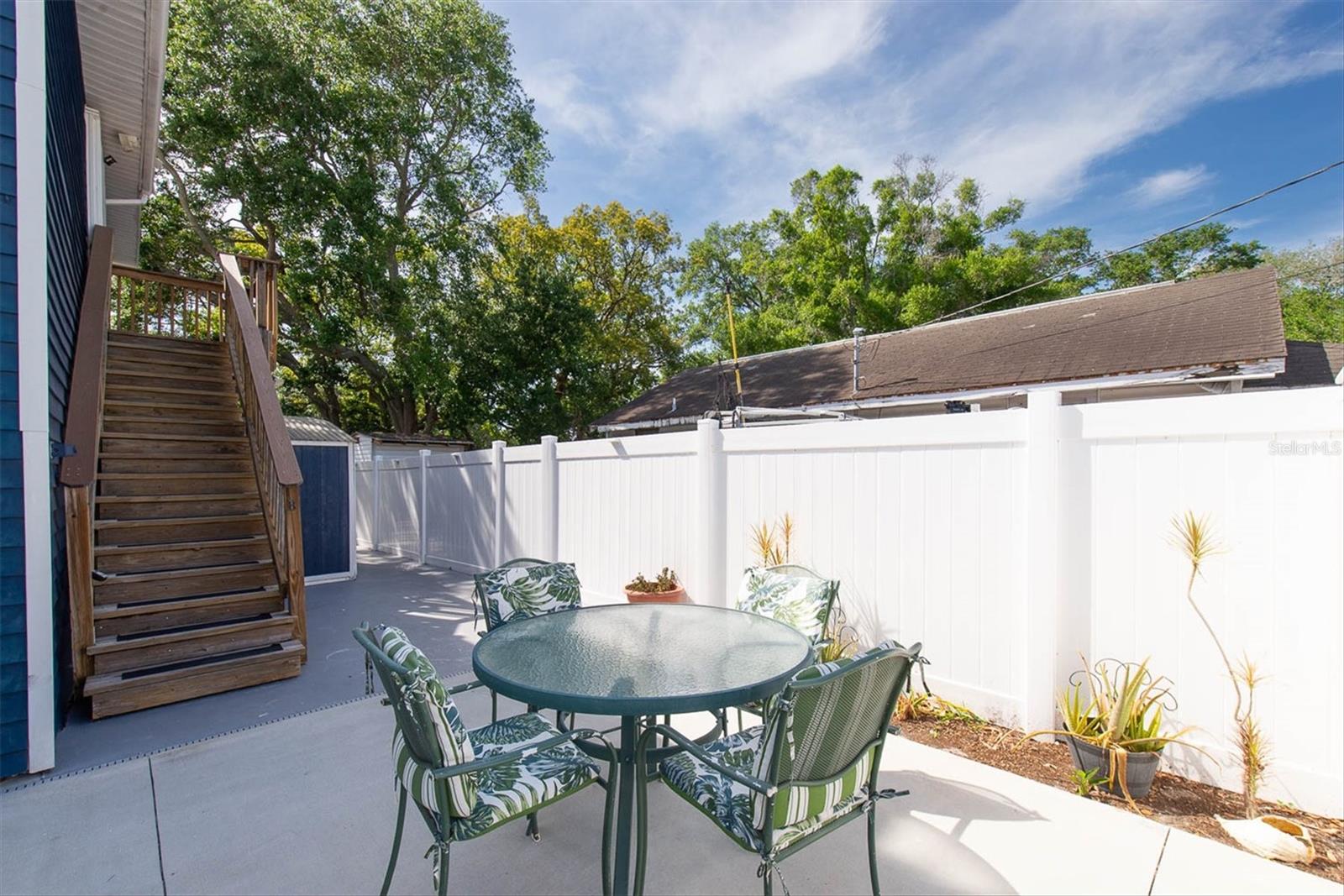 Image 72 of 96 For 819 10th Street Sw