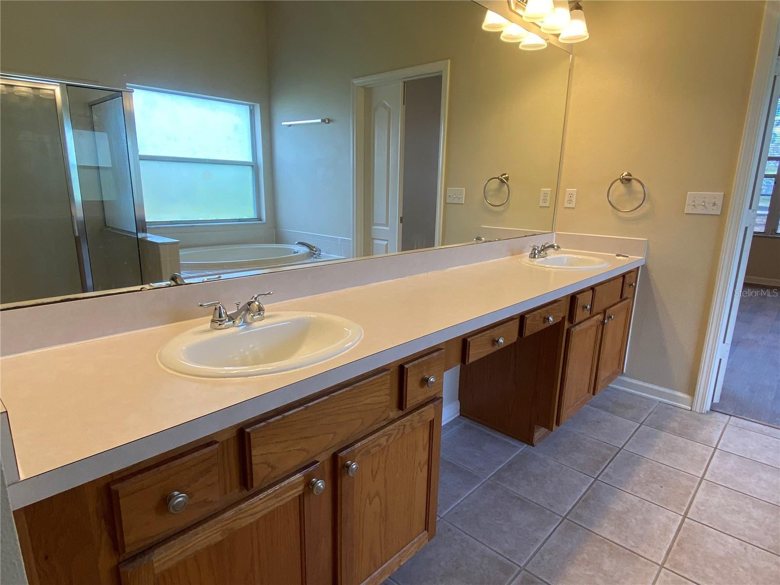 Image 28 of 72 For 5626 Riva Ridge Drive