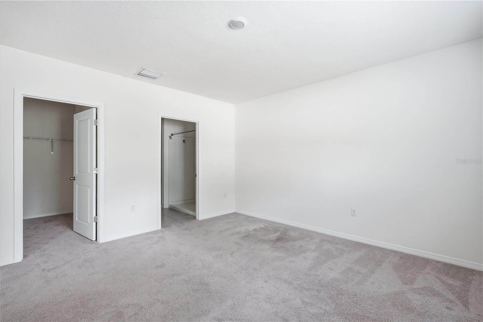 Image 15 of 25 For 5217 Hillside Meadow Place