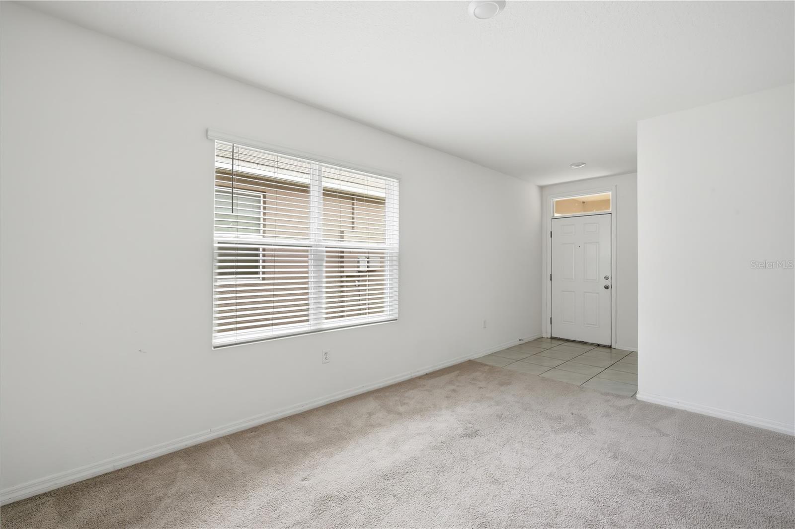 Image 5 of 25 For 5217 Hillside Meadow Place