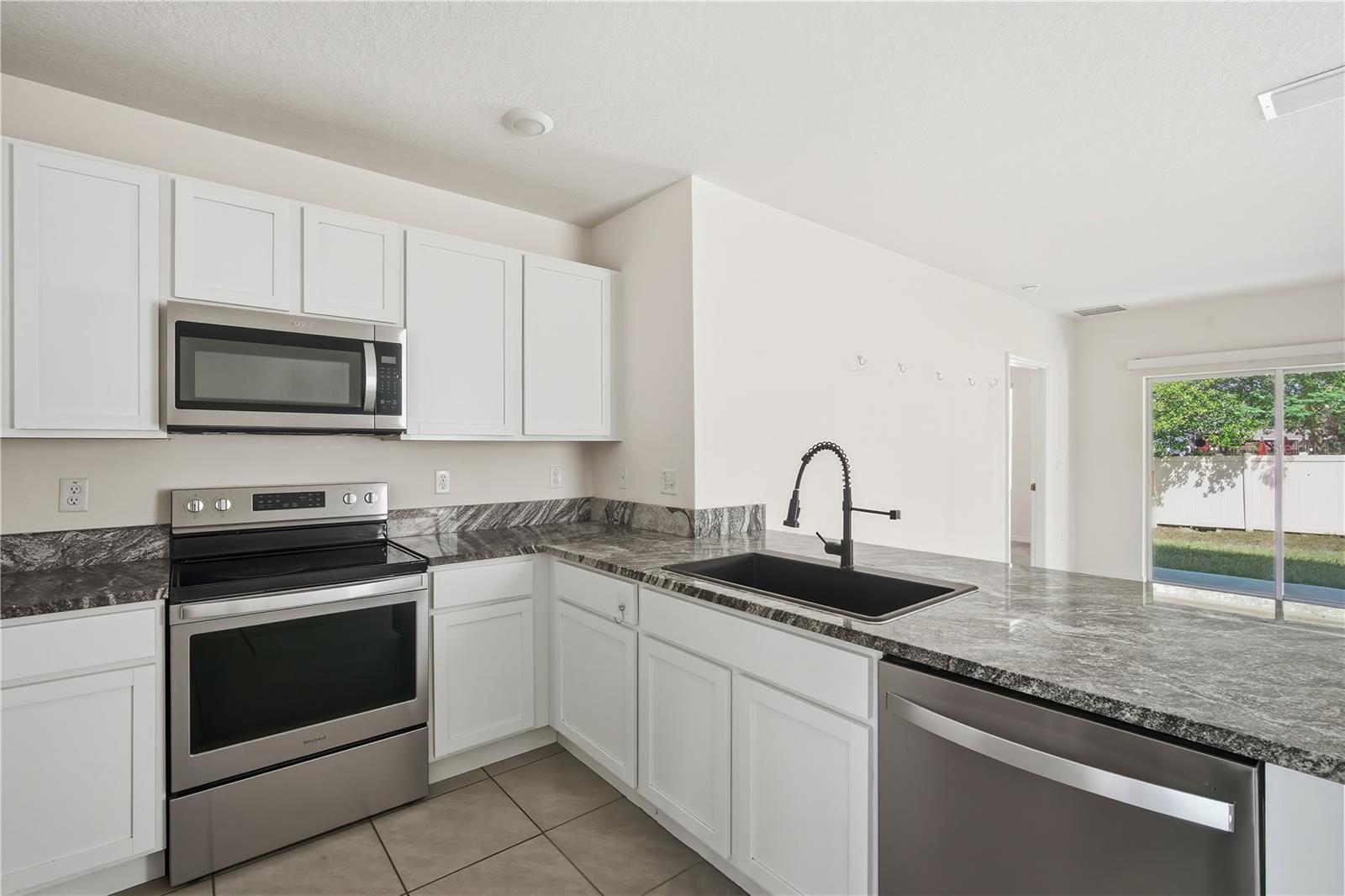 Image 8 of 25 For 5217 Hillside Meadow Place