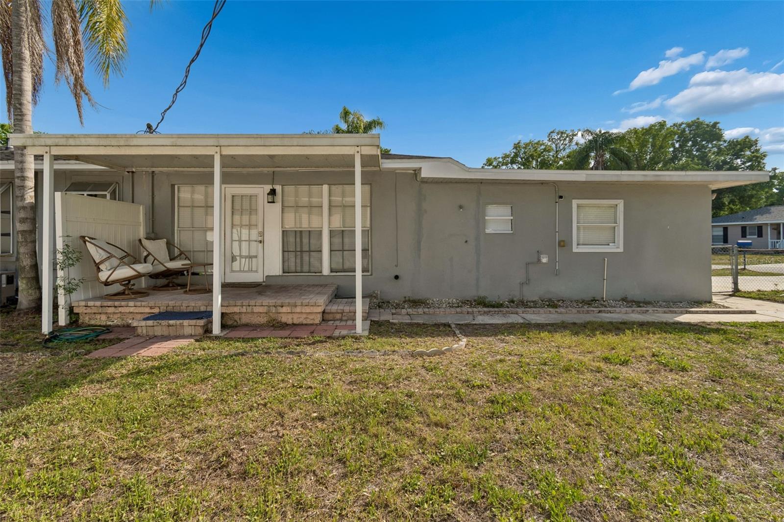 Listing photo id 25 for 2301 Eldred Drive
