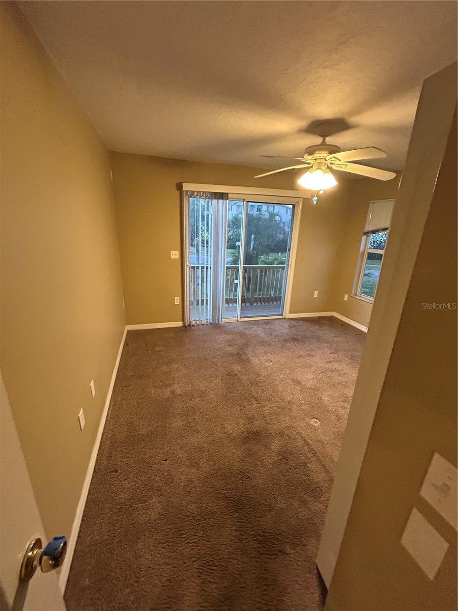 Image 16 of 46 For 908 35th Avenue Drive W