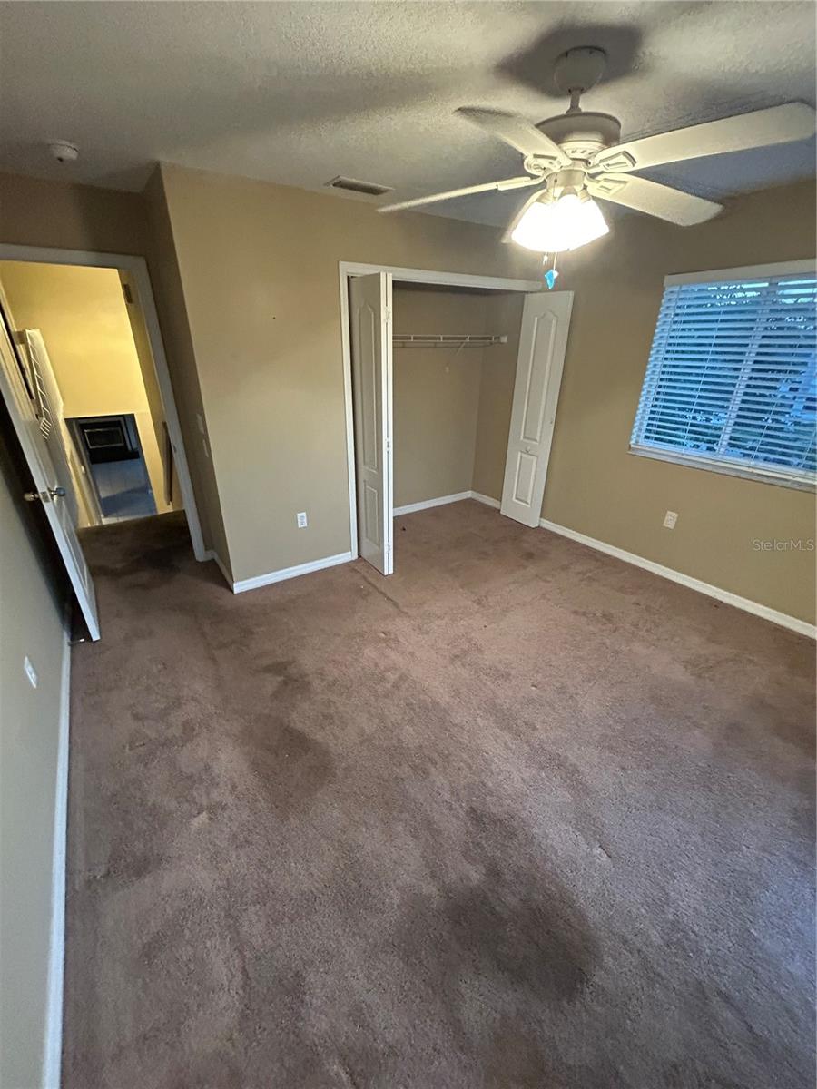 Image 17 of 46 For 908 35th Avenue Drive W