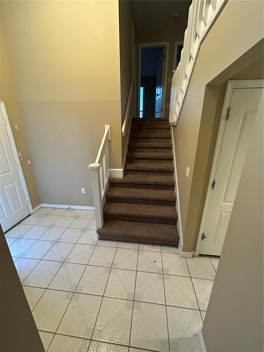 Image 21 of 46 For 908 35th Avenue Drive W