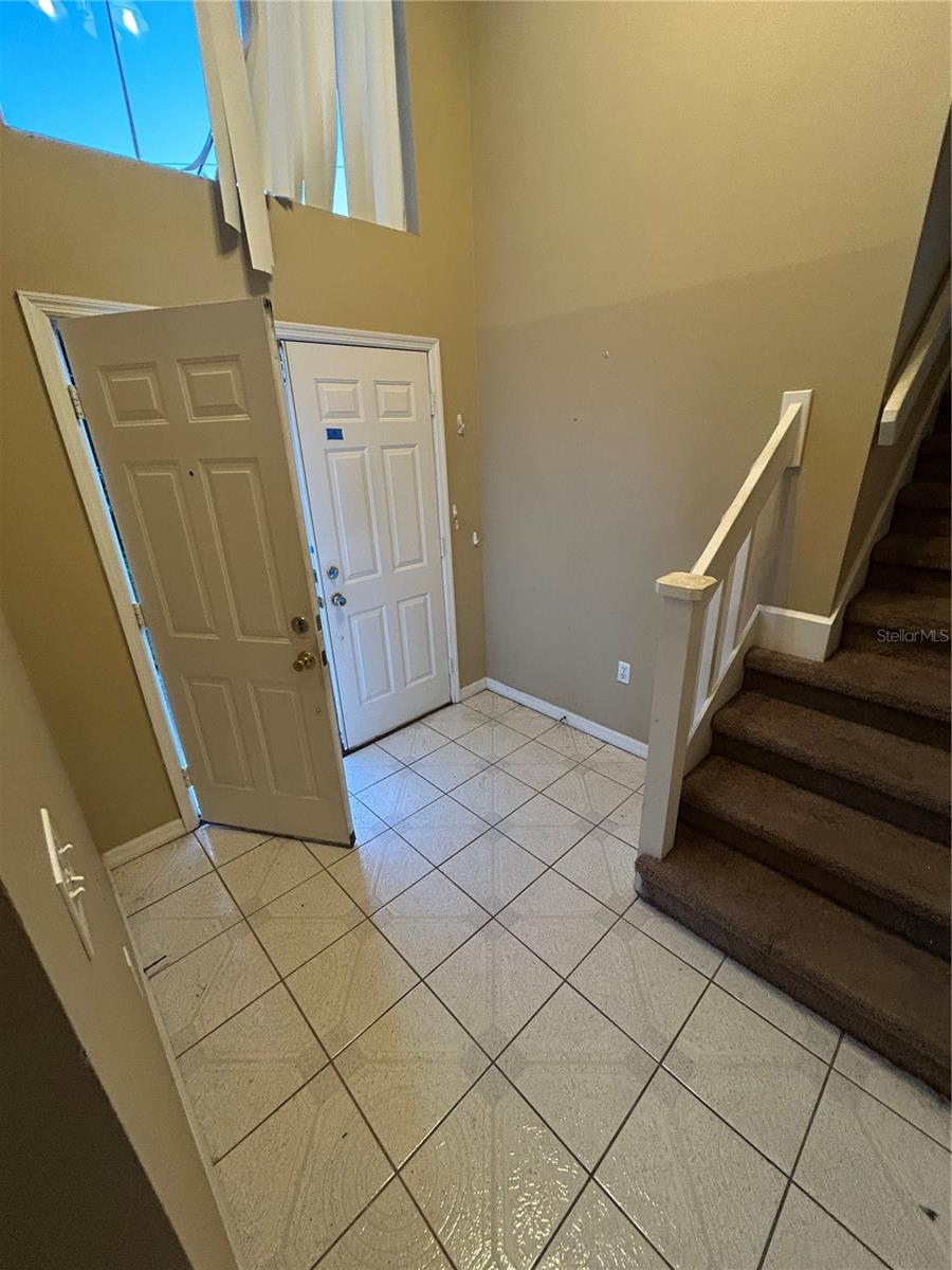 Image 22 of 46 For 908 35th Avenue Drive W