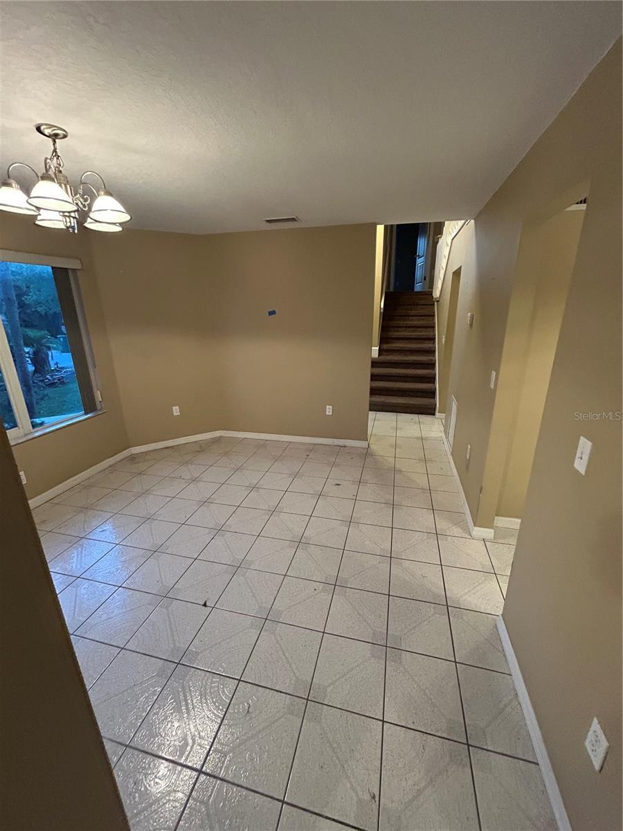 Image 23 of 46 For 908 35th Avenue Drive W