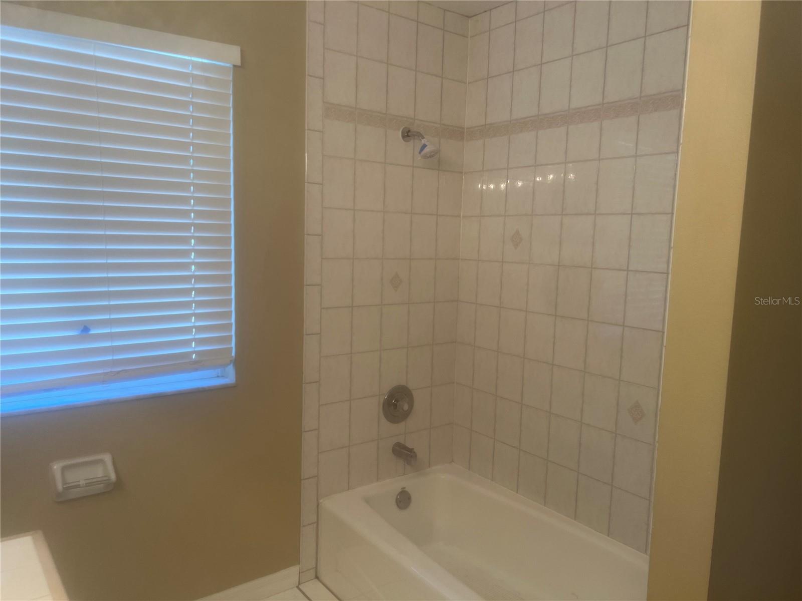 Image 37 of 46 For 908 35th Avenue Drive W