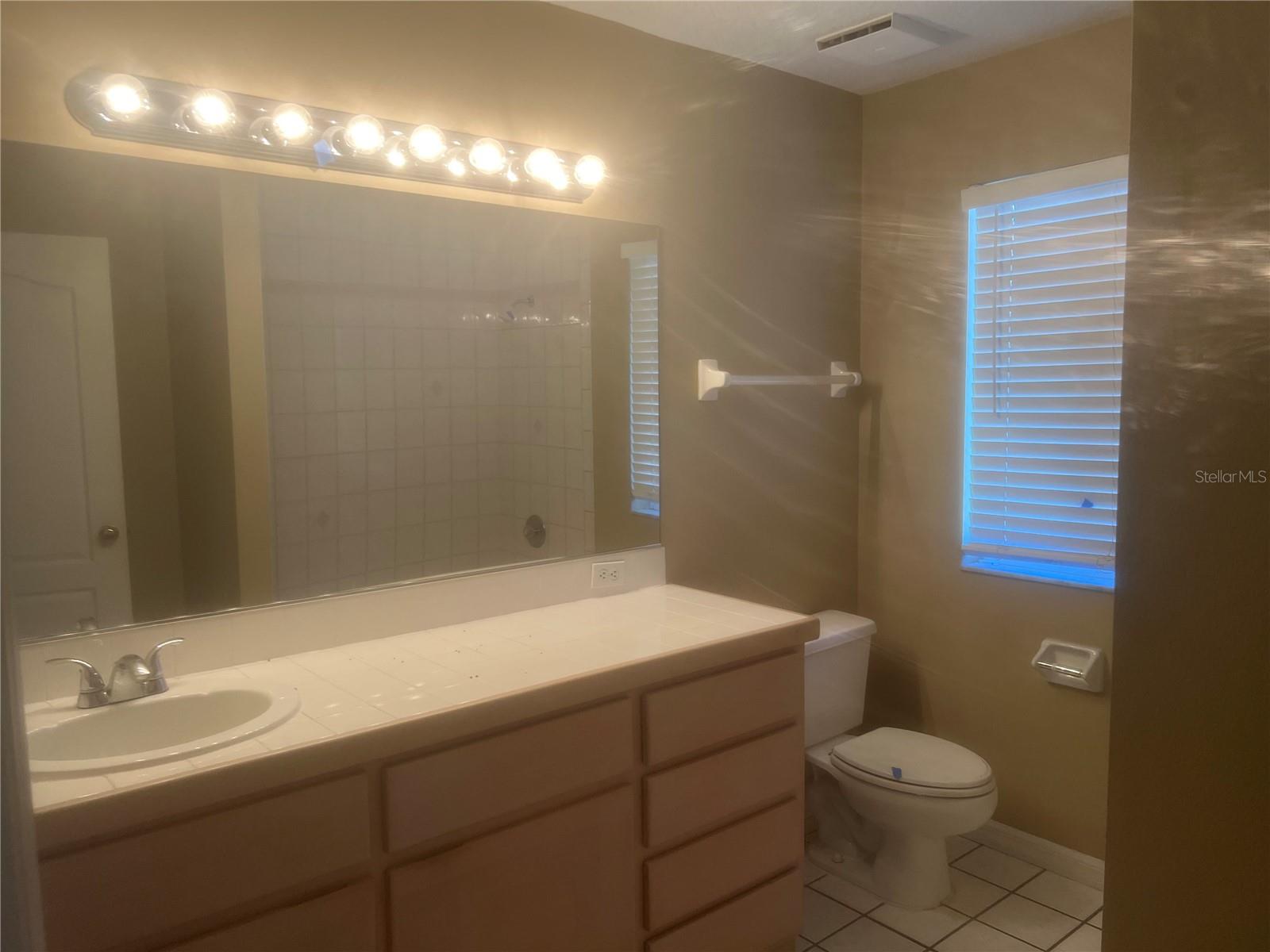 Image 38 of 46 For 908 35th Avenue Drive W