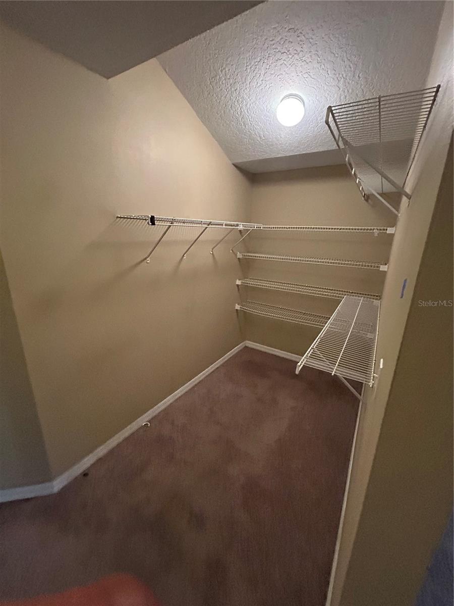 Image 9 of 46 For 908 35th Avenue Drive W