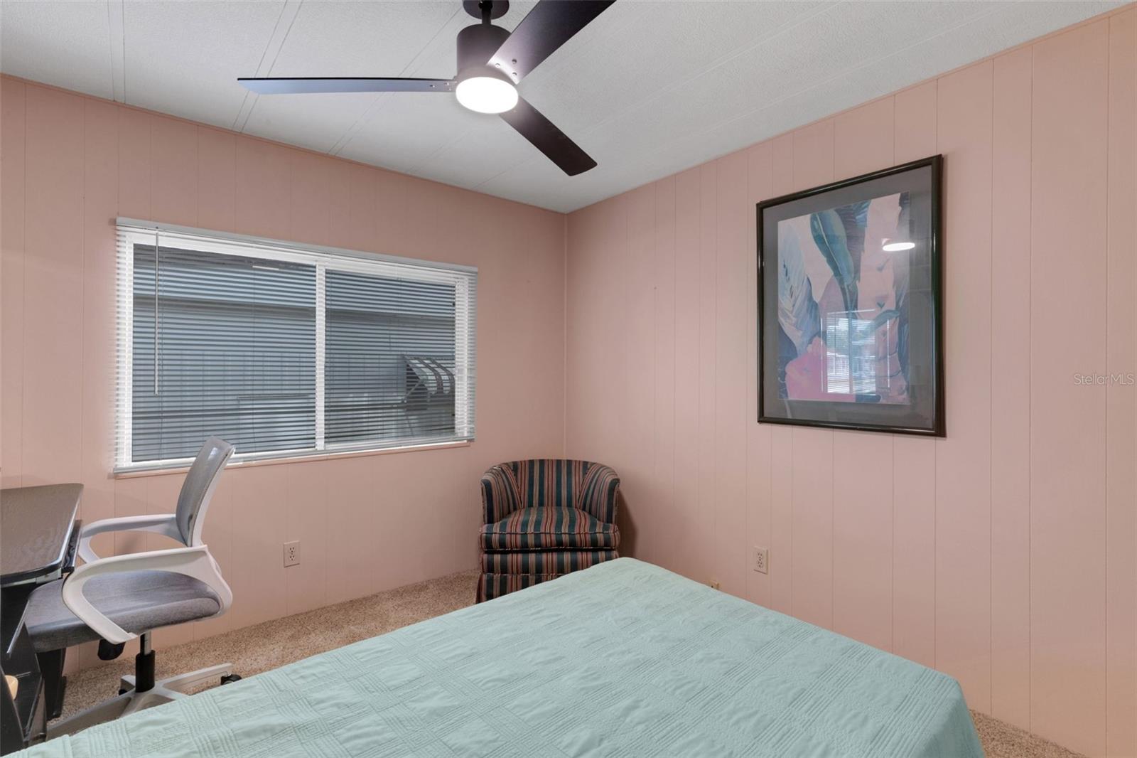 Image 17 of 39 For 98 Cedar Elm Drive 32