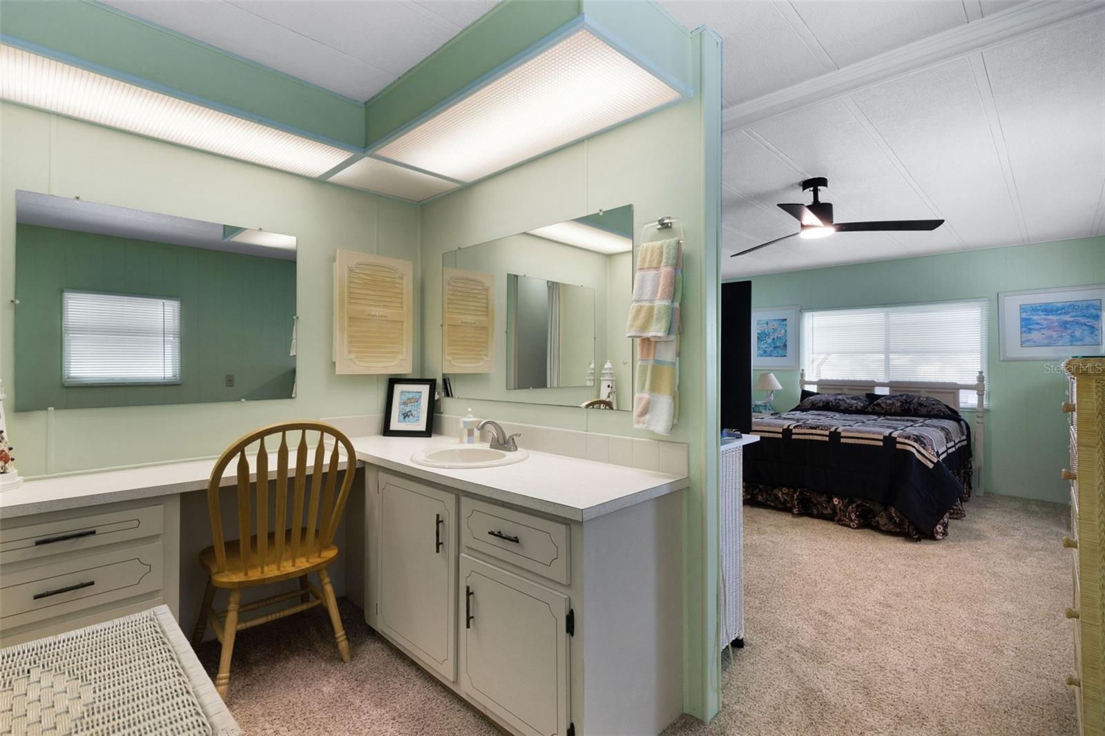 Image 26 of 39 For 98 Cedar Elm Drive 32