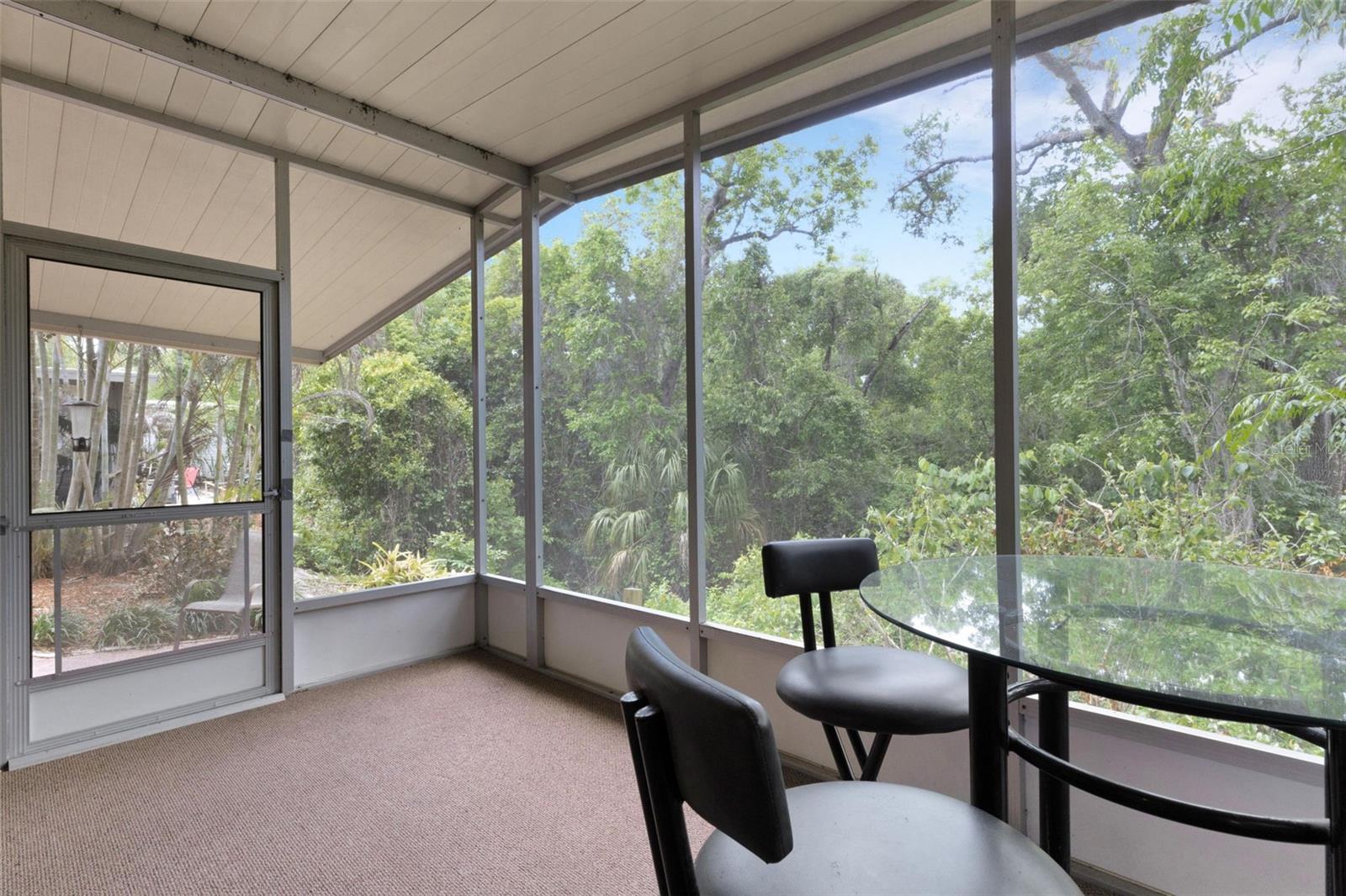 Image 29 of 39 For 98 Cedar Elm Drive 32