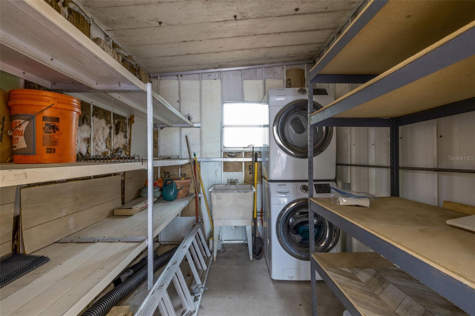 Image 35 of 39 For 98 Cedar Elm Drive 32