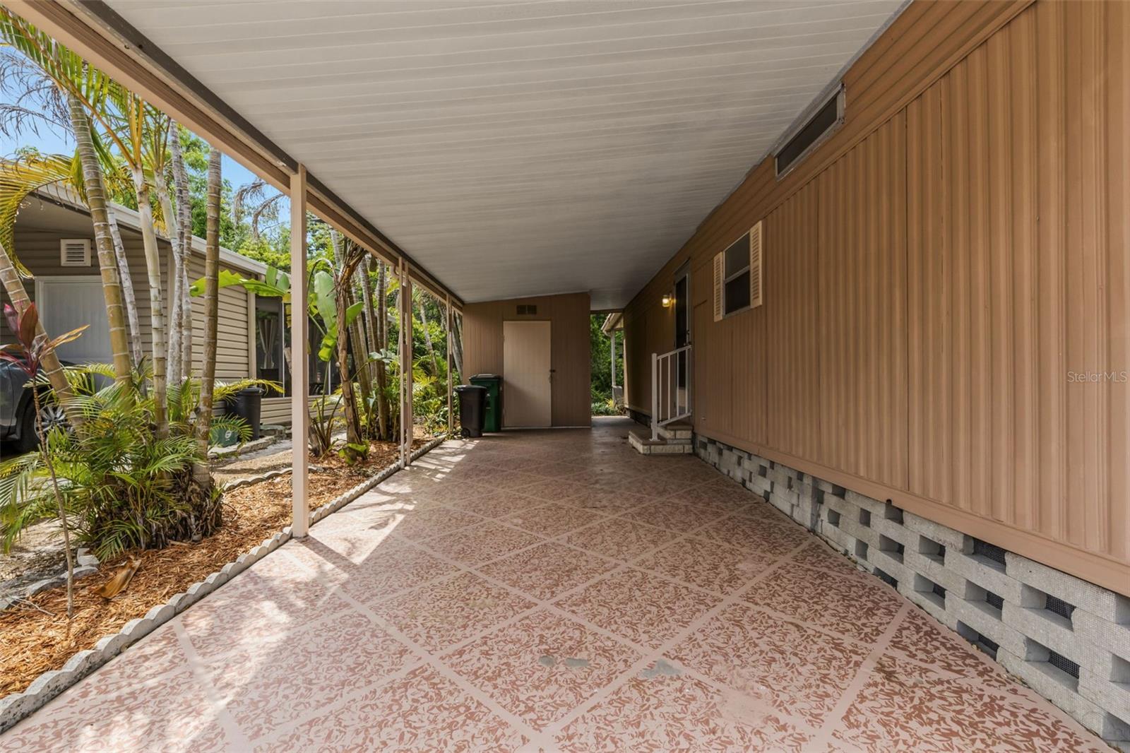 Image 37 of 39 For 98 Cedar Elm Drive 32